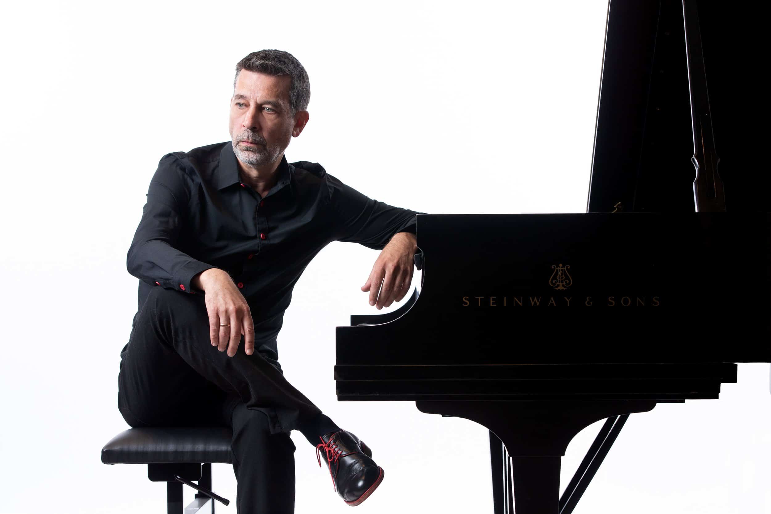 Sergei Kvitko at the piano